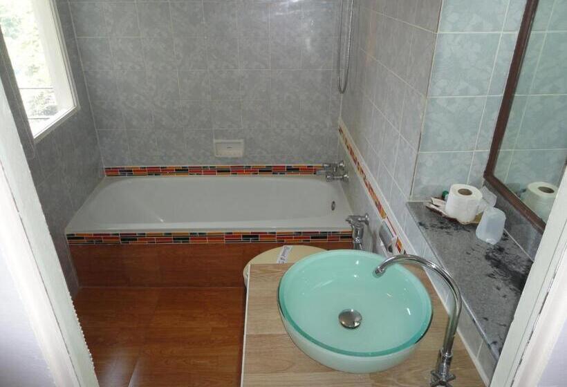 سوییت خانوادگی, Lamoon Resotel