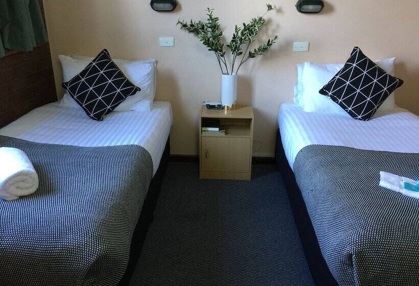 标准间, Nowra Motor Inn