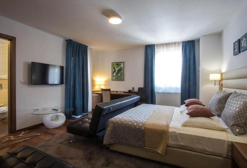 Трехместный Номер Superior, Residence Villa Karda