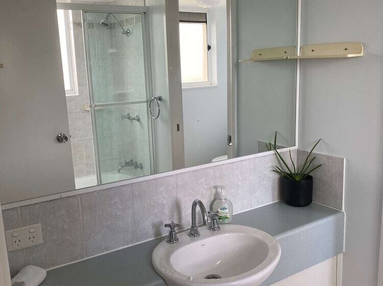 2침실 패밀리 아파트, Tripcony Quays Apartments