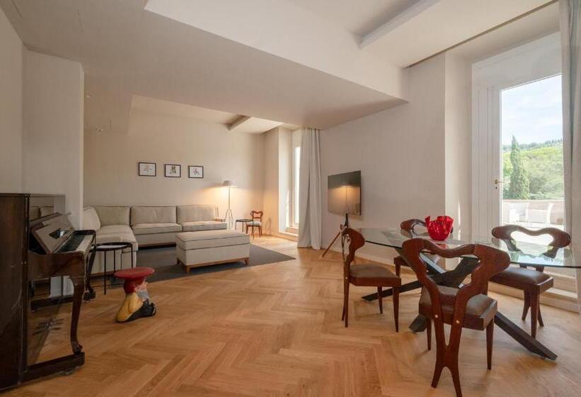 Apartamento 1 Dormitório com Terraço, Palazzo Belvedere