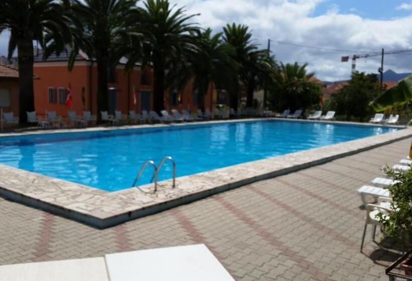 Студия Стандарт Вид на Море, Il Borgo Degli Ulivi Resort