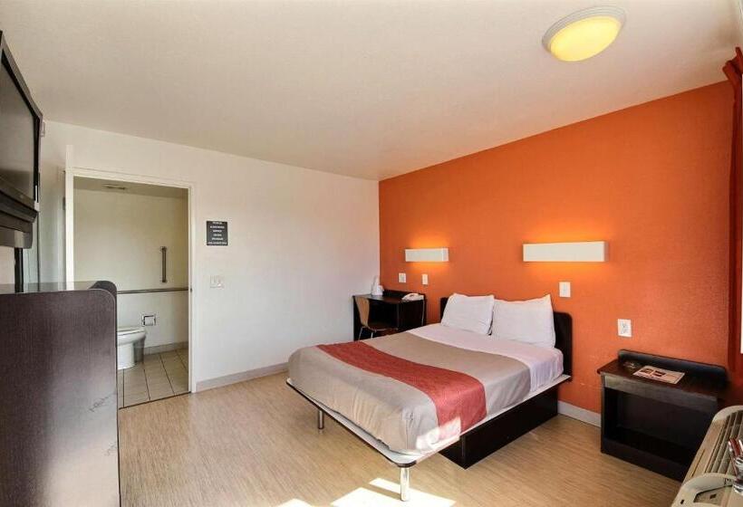 스탠다드 룸, Motel 6laredo, Tx  South