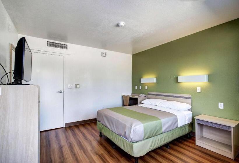 Номер Стандарт, Econo Lodge Midvale