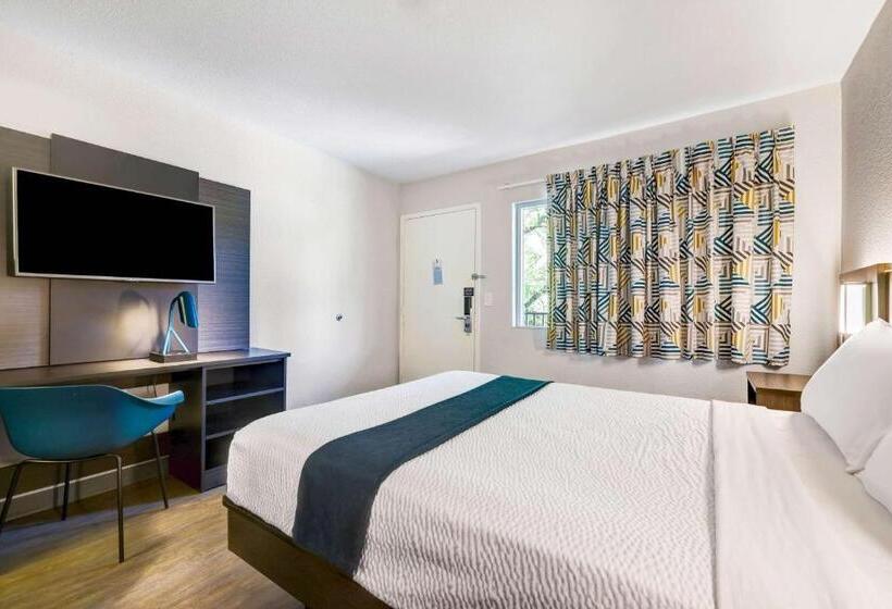Четырехместный Номер Deluxe, Motel 6issaquah, Wa  Seattle  East