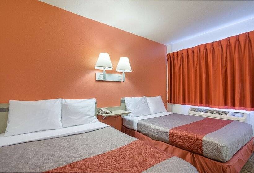 اتاق لوکس, Motel 6topeka, Ks  Northwest