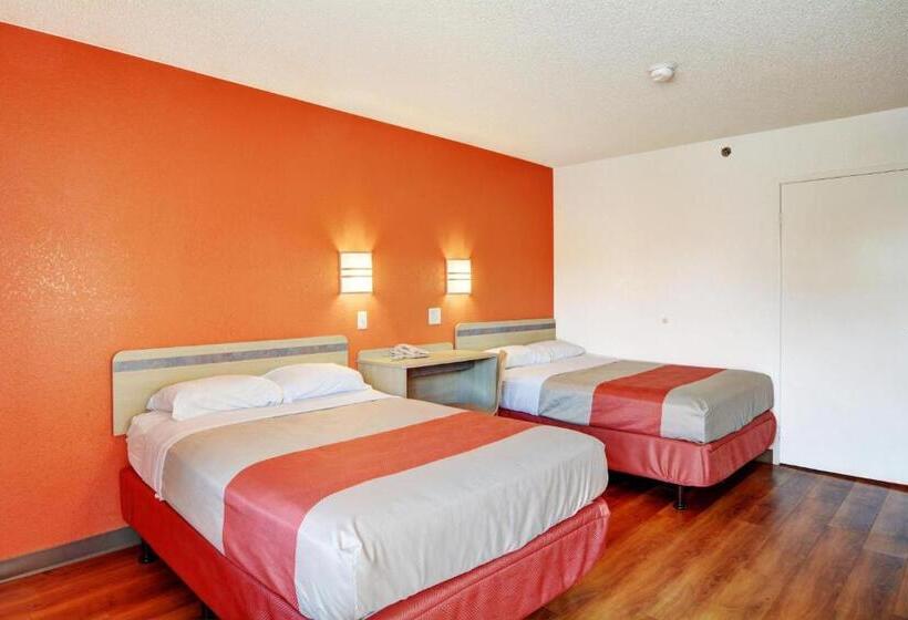 디럭스 4인 룸, Motel 6wethersfield, Ct  Hartford