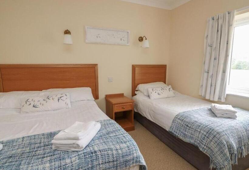 اتاق استاندارد سه نفره, Llety Ceiro Guesthouse