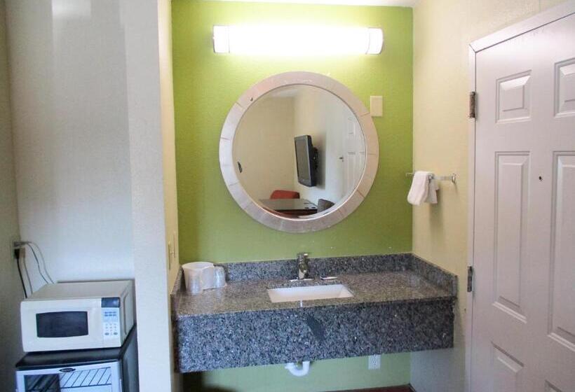 스탠다드 룸 킹사이즈 침대, Savannah Garden Inn