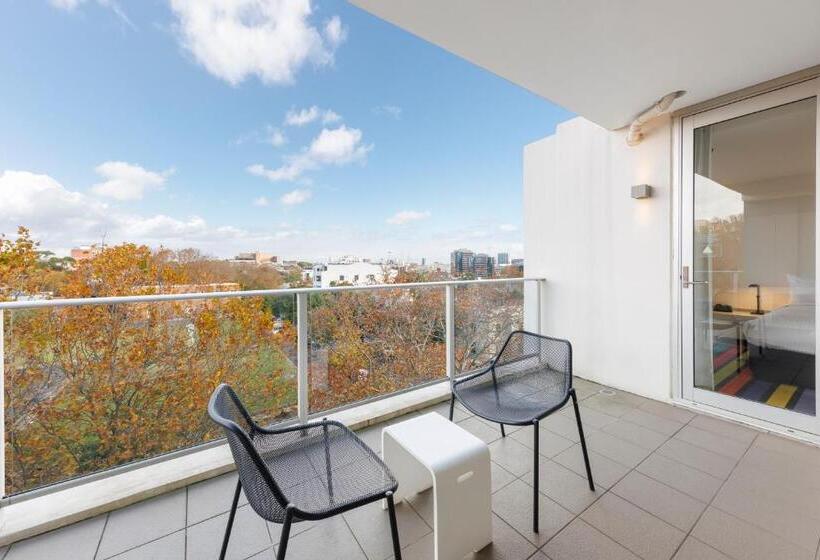 Апартаменты 2 Спальни, Adge Hotel And Residences