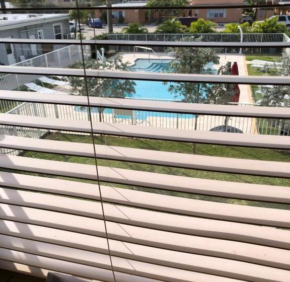חדר סטודיו סטנדרד, Coral Key Inn