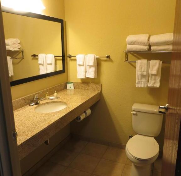 Люкс Кровать Кинг, Cobblestone Inn & Suites   Harper