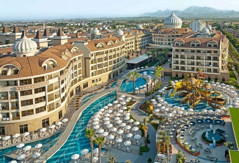 Семейный Номер, Kirman Belazur  Resort & Spa