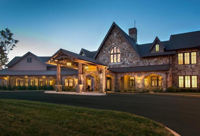 带大床的豪华间, The Sewanee Inn