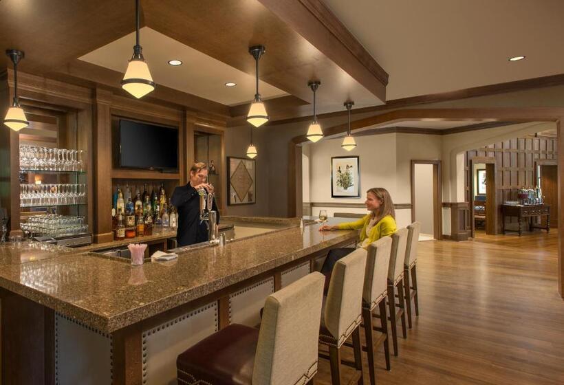标准间带高尔夫, The Sewanee Inn