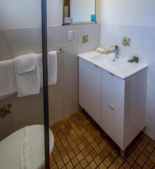 Quarto Familiar, Mannum Motel