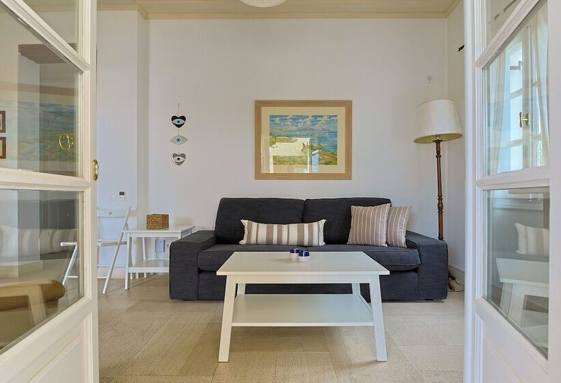 2 Bedroom Apartment Pool View, Villa Nika