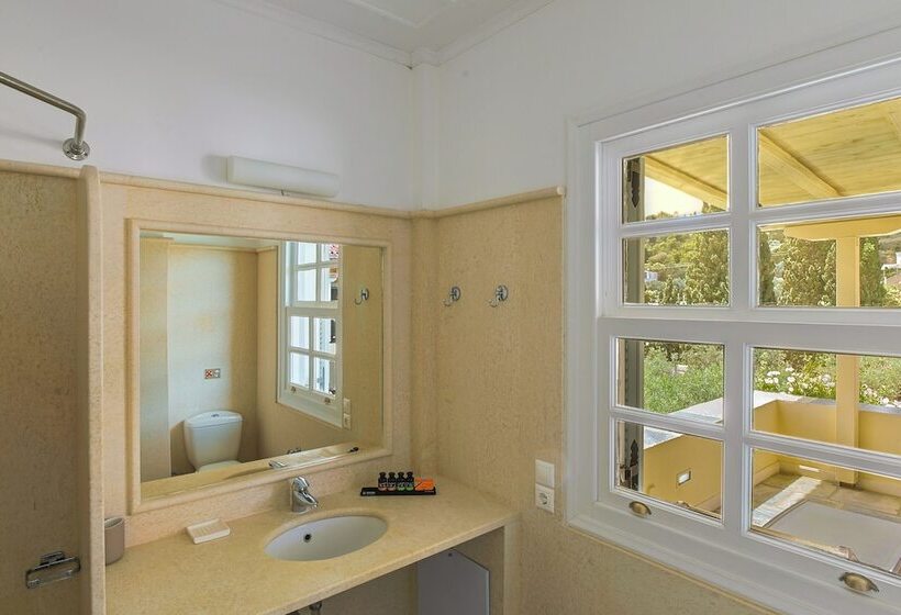 , Villa Nika