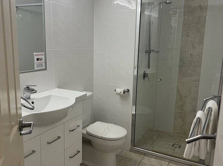 Апартаменты Superior 3 Спальни, White Crest Apartments