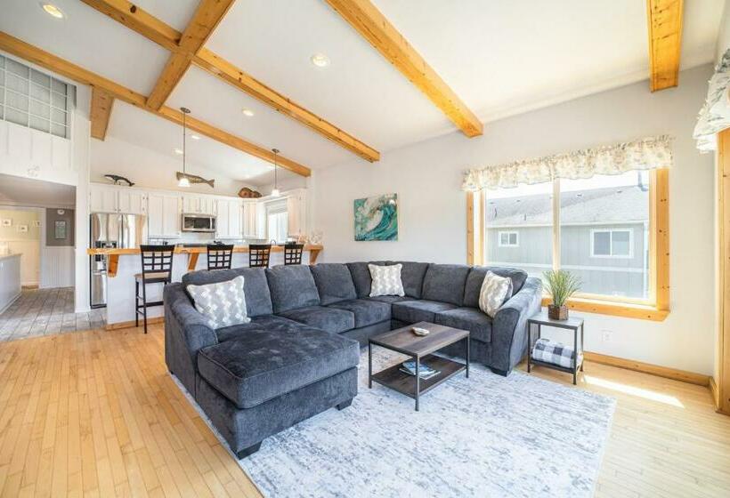 Апартаменты 3 Спальни, Sea Bunkhouse
