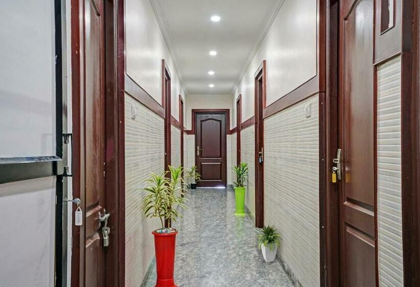 三人经典房间, Flagship 70160 Mezban Grand Suites