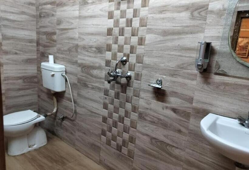 غرفة قياسية, Ds Residency Varanasi Prime Location Parking