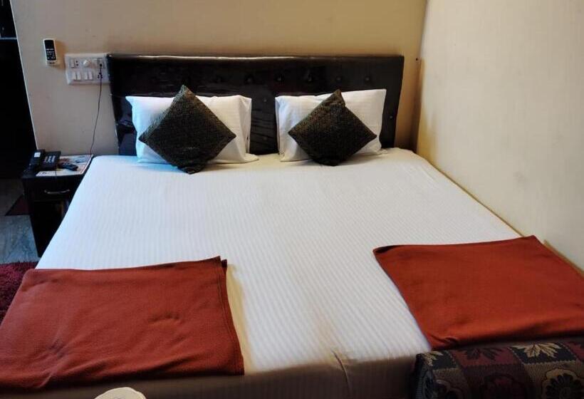 غرفة قياسية, Ds Residency Varanasi Prime Location Parking