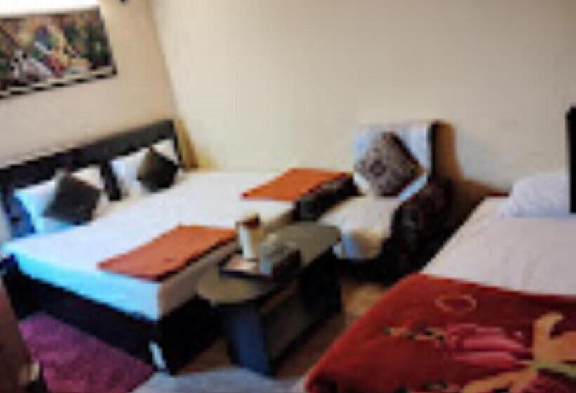 Семейный Номер, Ds Residency Varanasi Prime Location Parking