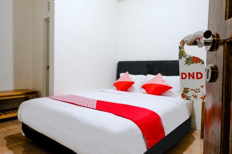 غرفة قياسية, Reddoorz Syariah At Sulfat Malang