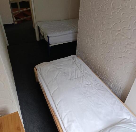 Quarto Basic, Ośrodek Wypoczynkowy Nad Wodospadem