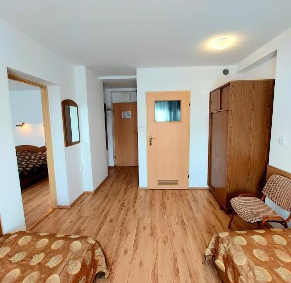 اتاق خانوادگی, Marel Apartments U Sowy  Sauna Polanica Zdrój