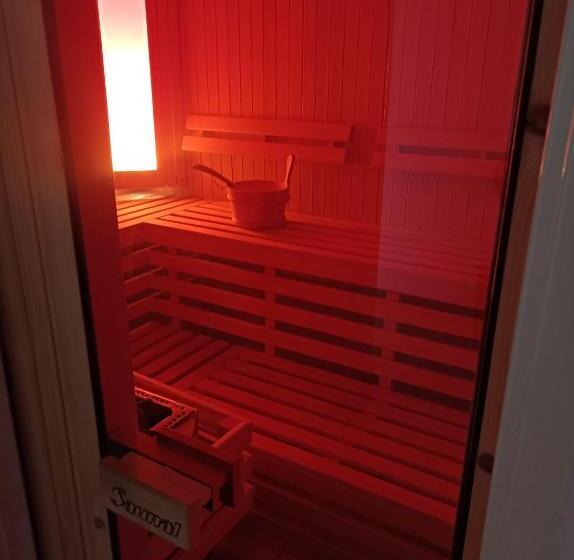 اتاق استاندارد سه نفره, Marel Apartments U Sowy  Sauna Polanica Zdrój