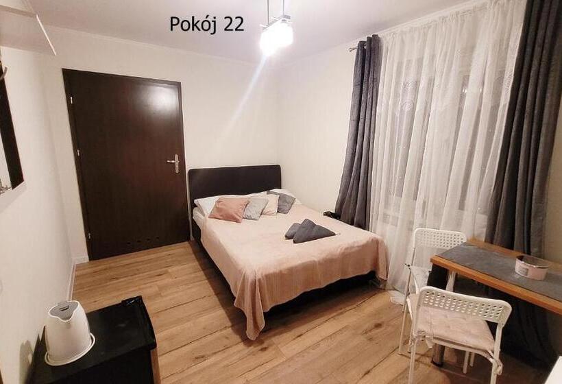 Номер Стандарт, Pod Dębem