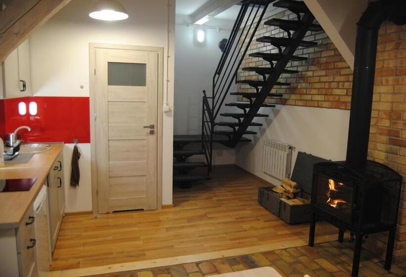 استودیوی استاندارد, Siedlisko Konradówka