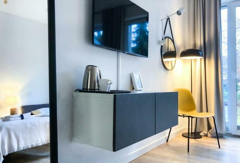 Quarto Estandar, Chummy House Sopot