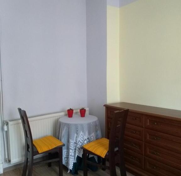 Студио Стандарт Кровать Кинг, Hostel Staromiejski