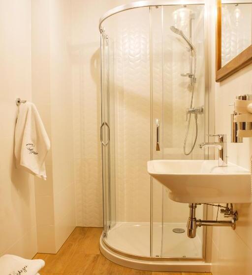 اتاق استاندارد سه نفره, Willa Ostoja Wellness
