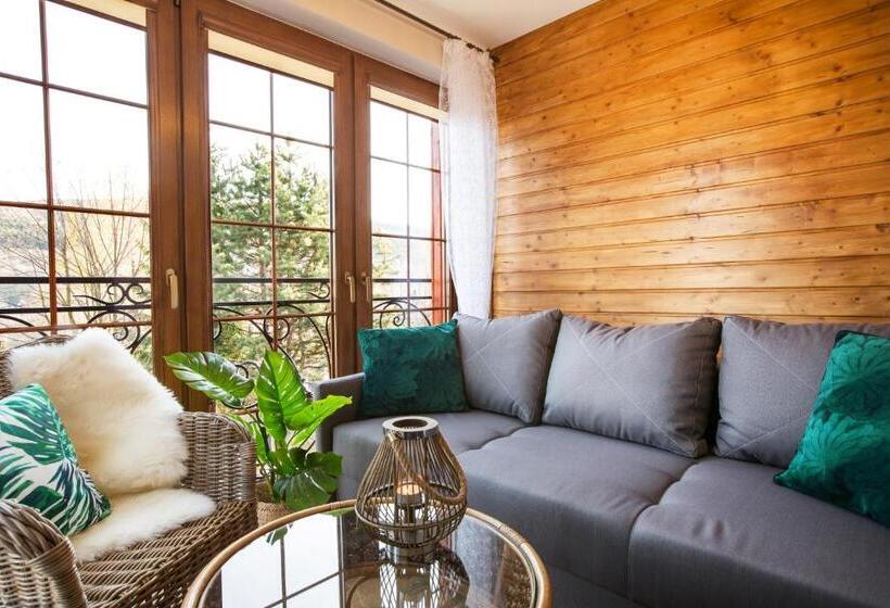 اتاق استاندارد سه نفره, Willa Ostoja Wellness