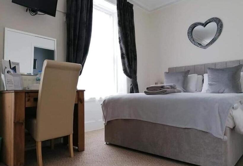 Семейный Номер, Abbey House B & B