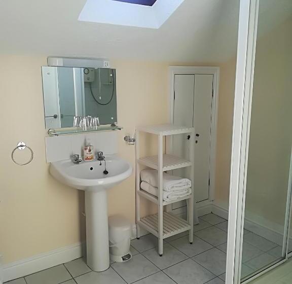 Номер Комфорт, Beech Lodge Guest House