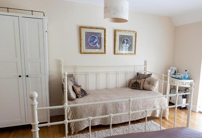Номер Стандарт Трехместный, Birch House Bed & Breakfast