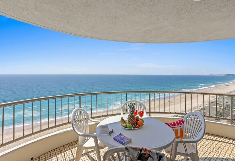 Апартаменты 3 Спальни Вид на Море, Boulevard North Holiday Apartments