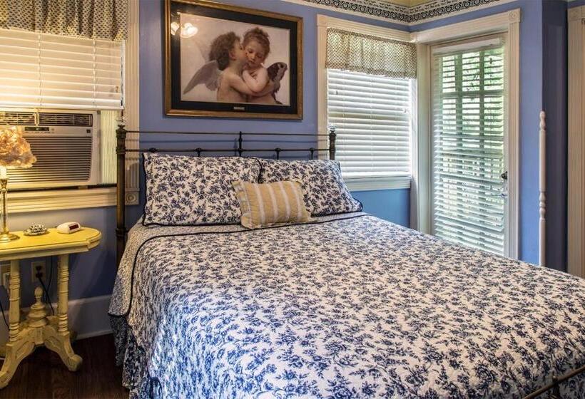 스위트, Hidden Springs Bed And Breakfast
