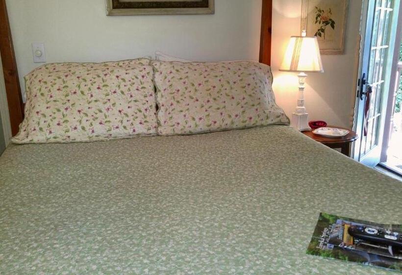 스탠다드 자쿠지 룸, Hidden Springs Bed And Breakfast