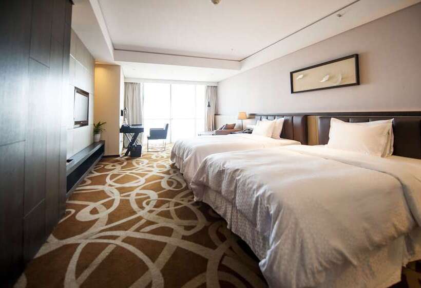 اتاق استاندارد با 2 تخت دوبل, Four Points By Sheraton Qingdao, West Coast