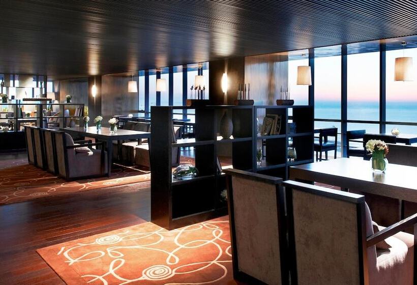 اتاق استاندارد با 2 تخت دوبل, Four Points By Sheraton Qingdao, West Coast