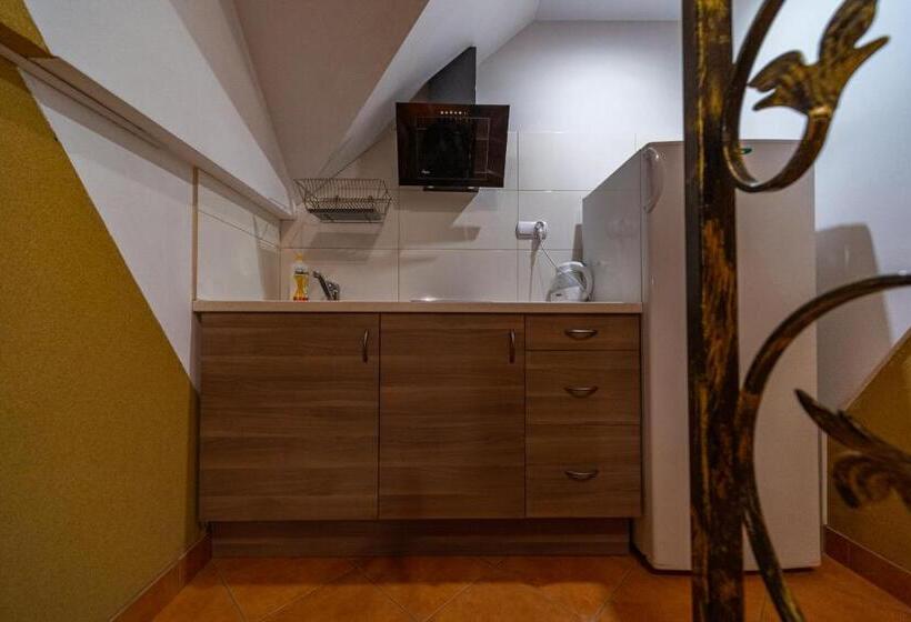 Номер Стандарт Трехместный, Apartamenty I Pokoje W Willi Na Ubocy