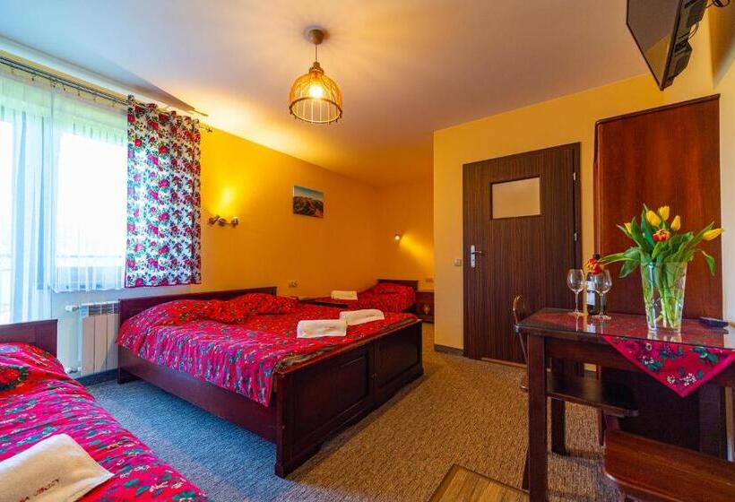 Четырехместный Номер Deluxe, Apartamenty I Pokoje W Willi Na Ubocy