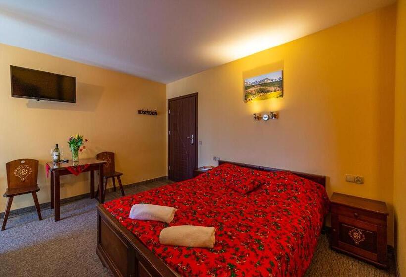 Четырехместный Номер Deluxe, Apartamenty I Pokoje W Willi Na Ubocy