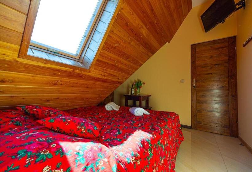 Номер Deluxe, Apartamenty I Pokoje W Willi Na Ubocy